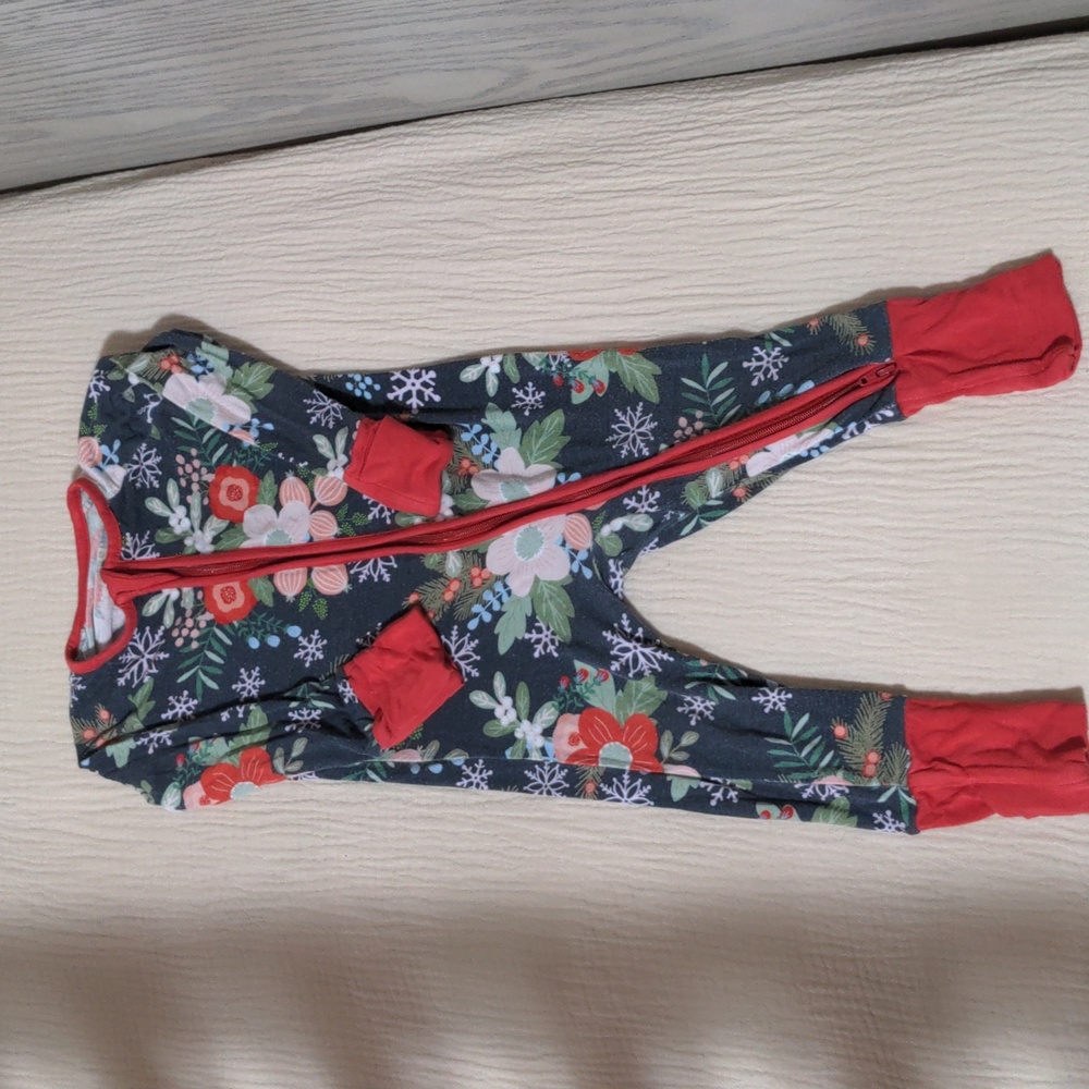 Little Sleepies Poinsettia Floral Zippy